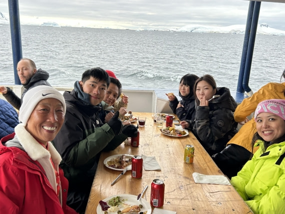 PLA26-26, Day 7, IMG_0725.jpeg © Unknown Photographer - Oceanwide Expeditions.jpeg