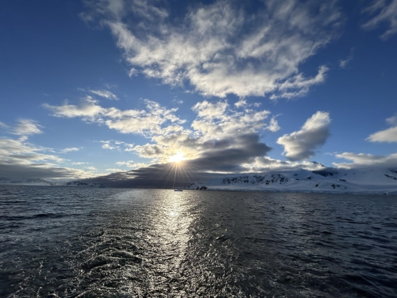 PLA26-26, Day 7, IMG_0747 2.jpeg © Unknown Photographer - Oceanwide Expeditions.jpeg