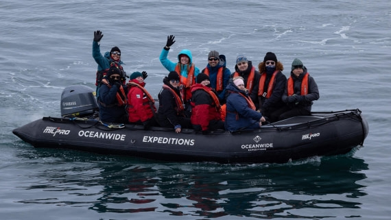 PLA26-26, Day 8, 4Q9A0422.jpg © Unknown Photographer - Oceanwide Expeditions.jpg