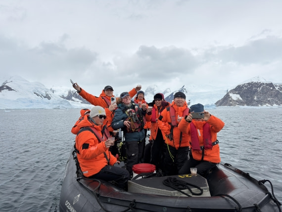 HDS27-26, Day 5, IMG_3239 © Unknown photographer - Oceanwide Expeditions.JPG