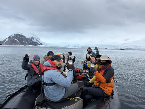 HDS27-26, Day 5, IMG_3286 © Unknown photographer - Oceanwide Expeditions.JPG