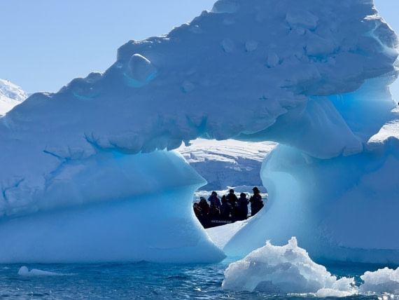 HDS28-26, Day 15, IMG_2503_Hana_(3).jpg © Hana Spickova - Oceanwide Expeditions.jpg