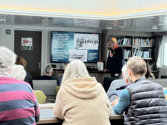 OTL29a26, Day 8, IMG_9804.jpg © Unknown photographer - Oceanwide Expeditions.jpg