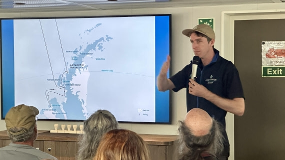 OTL30a26, Day 2, IMG_0143.JPG © Unknown Photographer - Oceanwide Expeditions.JPG