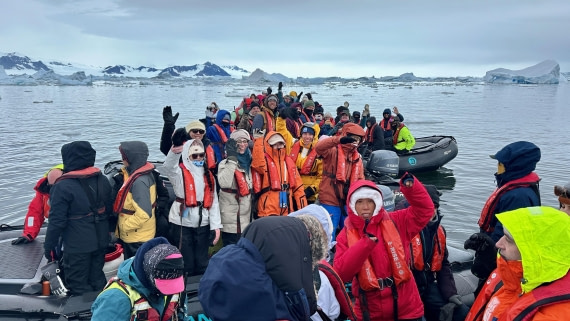 OTL30a26, Day 8, IMG_9261.jpeg © Unknown Photographer - Oceanwide Expeditions.jpeg