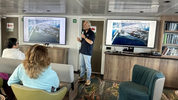 OTL30a26, Day 13, IMG_0459.JPG © Unknown Photographer - Oceanwide Expeditions.JPG