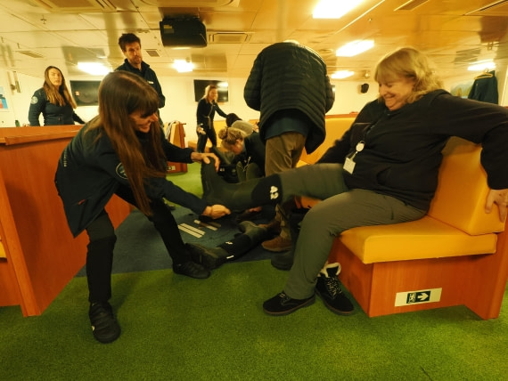 OTL30b26, Day 3, APMG8824.JPG © Andy Perkins - Oceanwide Expeditions.JPG