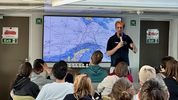 OTL30b26, Day 3, IMG_9427.jpeg © Allan White - Oceanwide Expeditions.jpeg