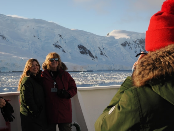 OTL30b26, Day 5, APMG9057.JPG © Andy Perkins - Oceanwide Expeditions.JPG