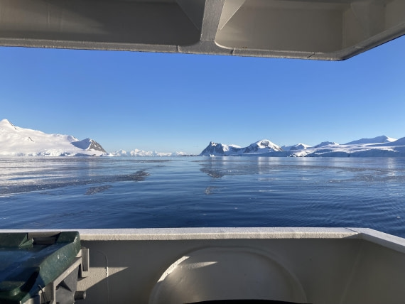 OTL30b26, Day 7, IMG_7778.jpeg © Andy Perkins - Oceanwide Expeditions.jpeg