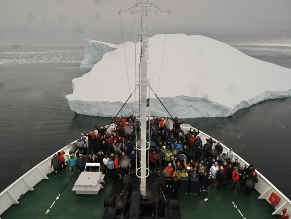 OTL30b26, Day 8, APMG9548.JPG © Andy Perkins - Oceanwide Expeditions.JPG