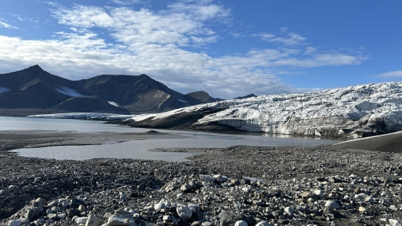 OTL12-26, Day 9, Ymerbukta Photo 1 © Unknown photographer - Oceanwide Expeditions.jpg