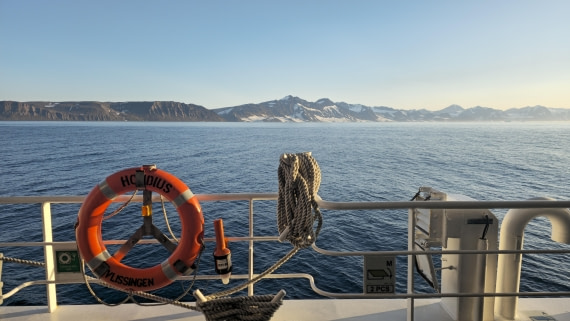 HDS11-26, Day 2, 20260816_202217.jpg © Katrin Frosin - Oceanwide Expeditions.jpg