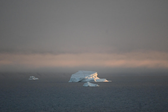 HDS11-26, Day 8, DSC_2814.JPG © Yueyi Che - Oceanwide Expeditions.JPG