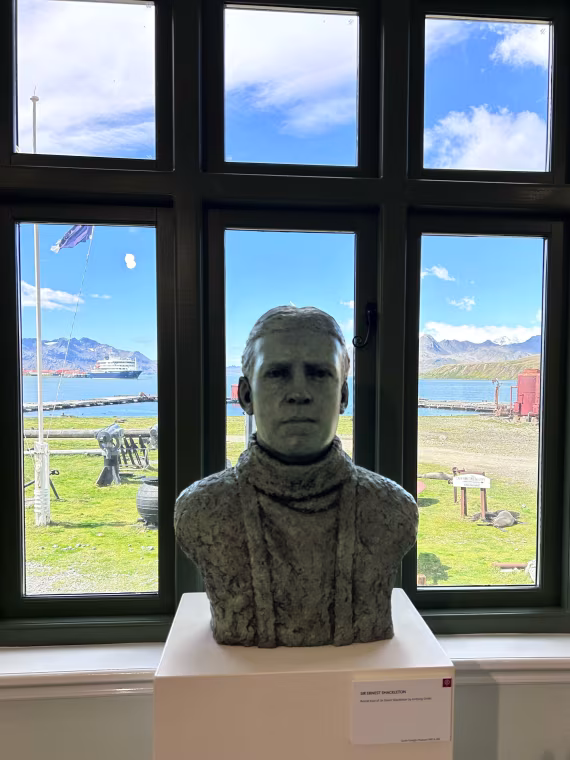 Shackleton Bust with Hondius in background at Grytviken