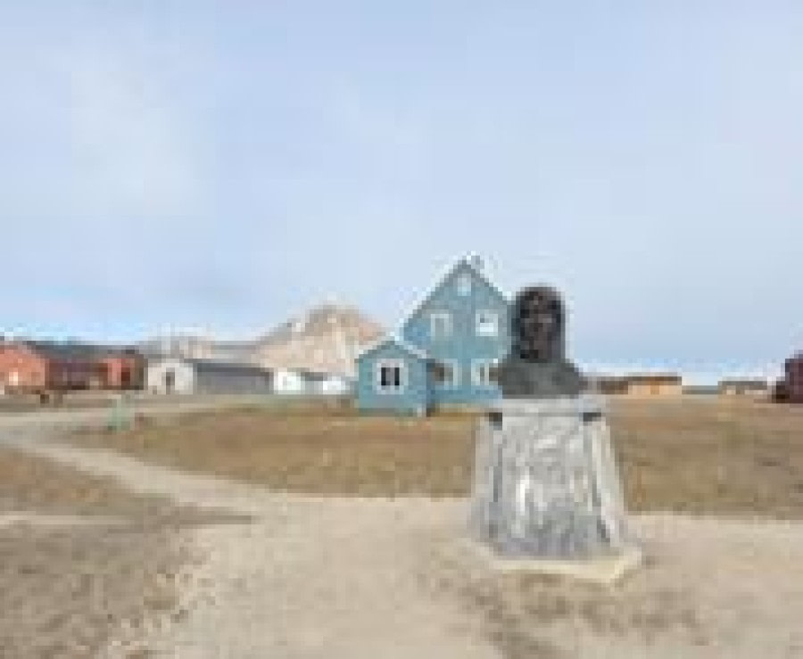 Ny-Ålesund &amp; Smeerenburgfjord