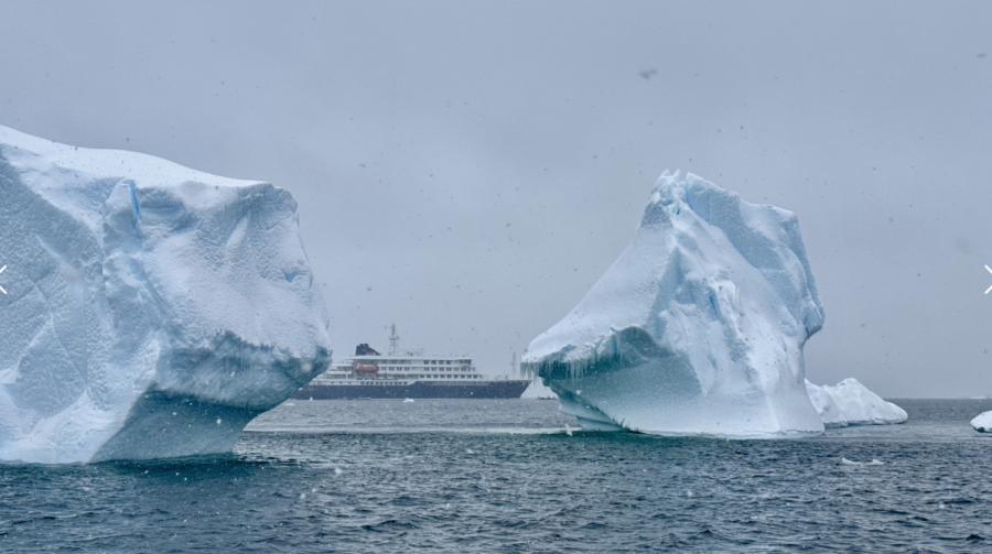 Petermann Island and Hovgaard