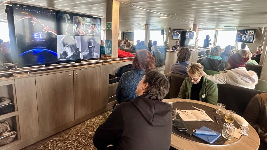 Sailing along Svalbard Continental Shelf