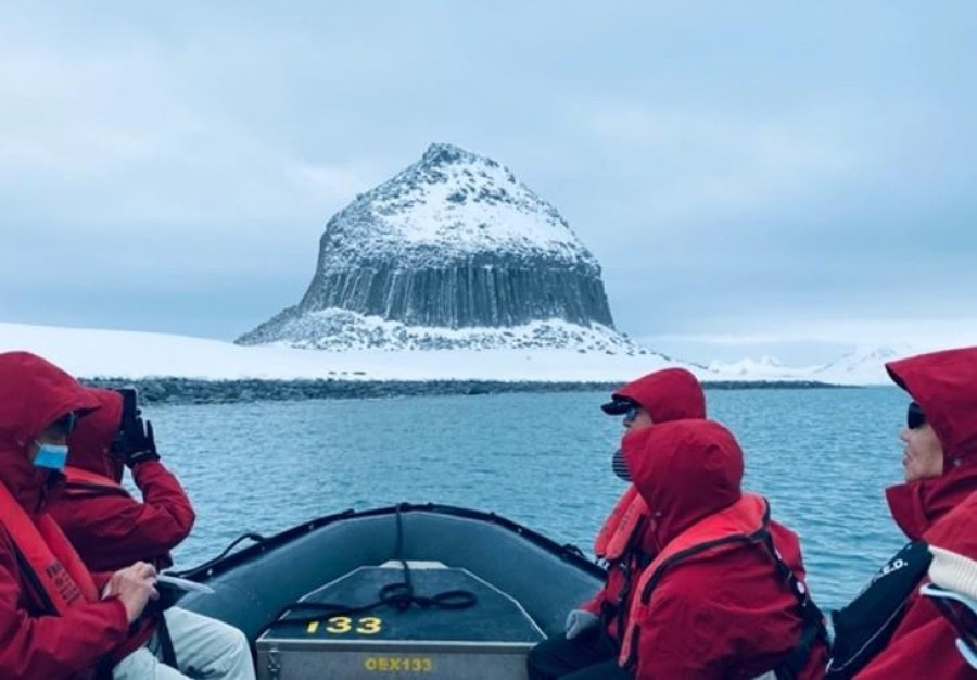 Yankee Harbour & Edinburgh Hill