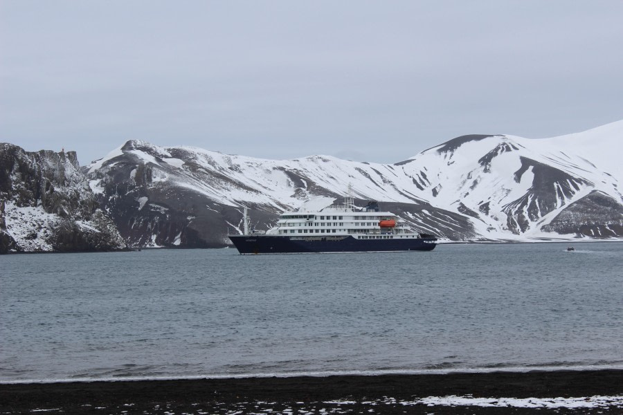 Hondius, Whalers Bay