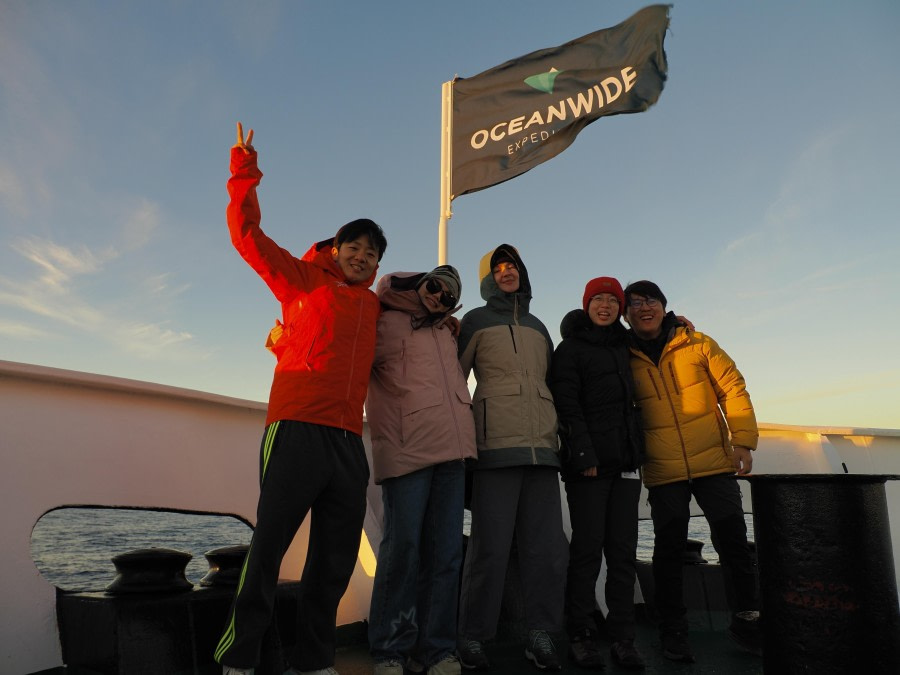 Southbound towards the Antarctic Circle